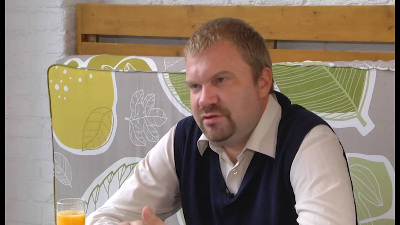 РАБОТА. Максим КОРОЛЬКОВ: Почему люди не летают как птицы?