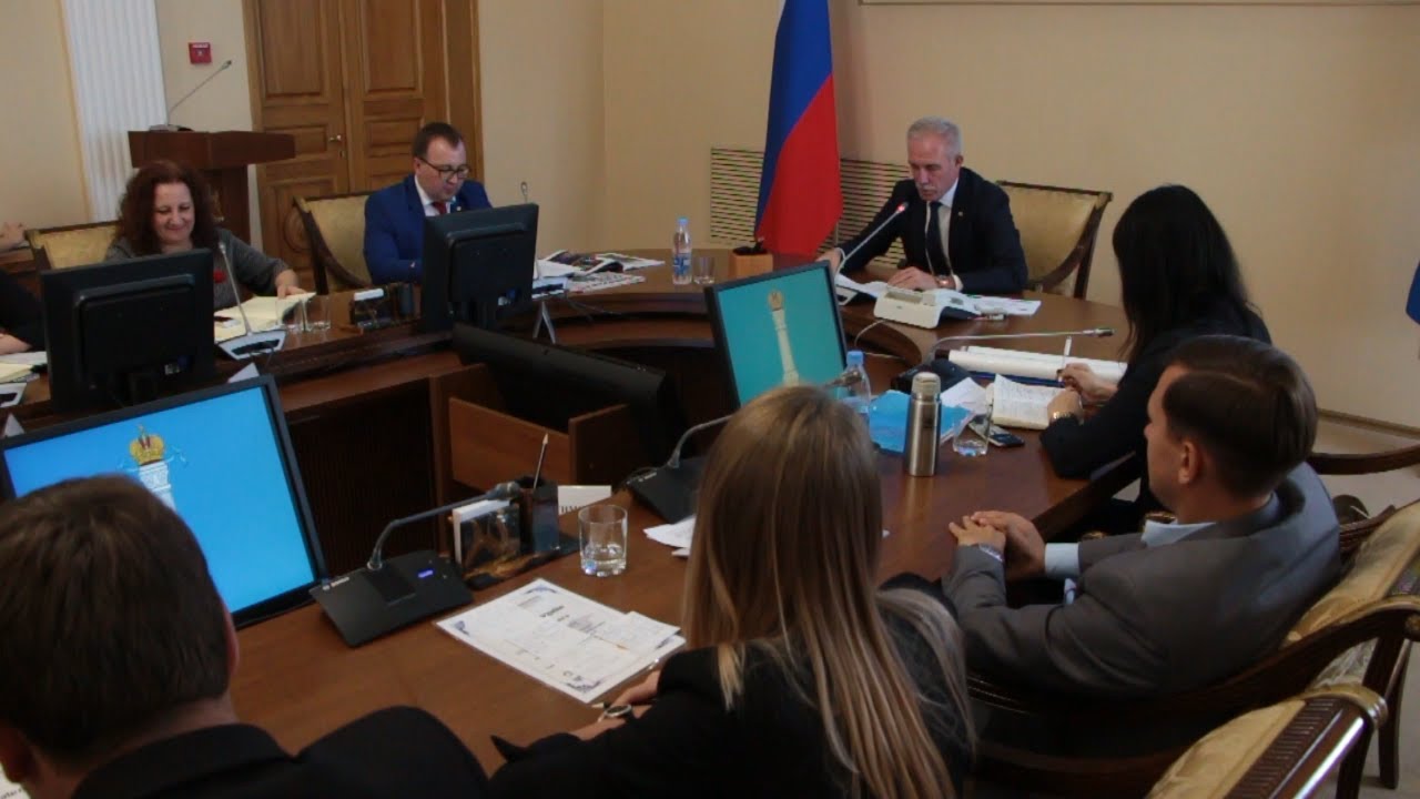 РОССИЯ, КИТАЙ И СТУДЕНТЫ