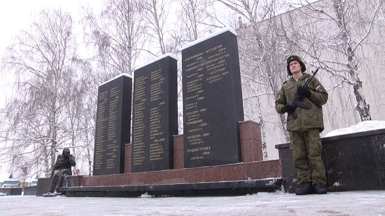 11 ДЕКАБРЯ 1994. МИТИНГ-РЕКВИЕМ
