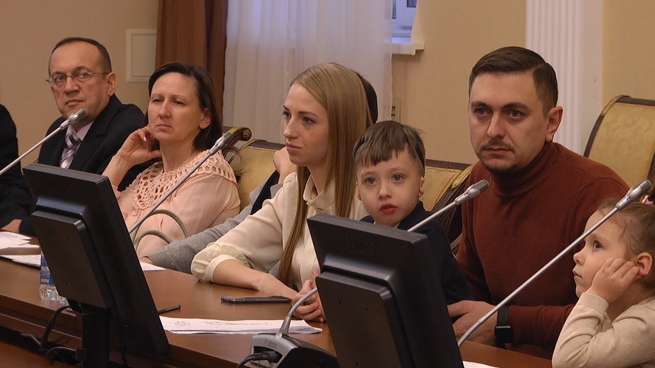 МИЛЛИОНЫ НА ПОМОЩЬ