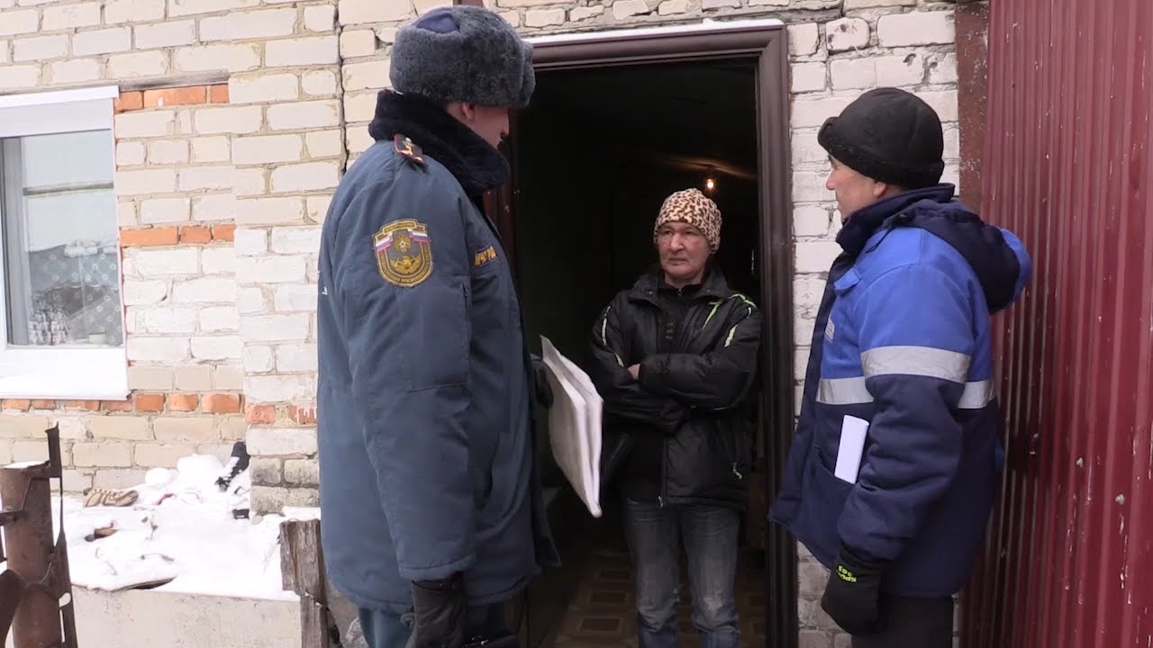 ЗА ПОРЯДКОМ И ОГНЁМ СЛЕДЯТ ПОЖАРНЫЕ