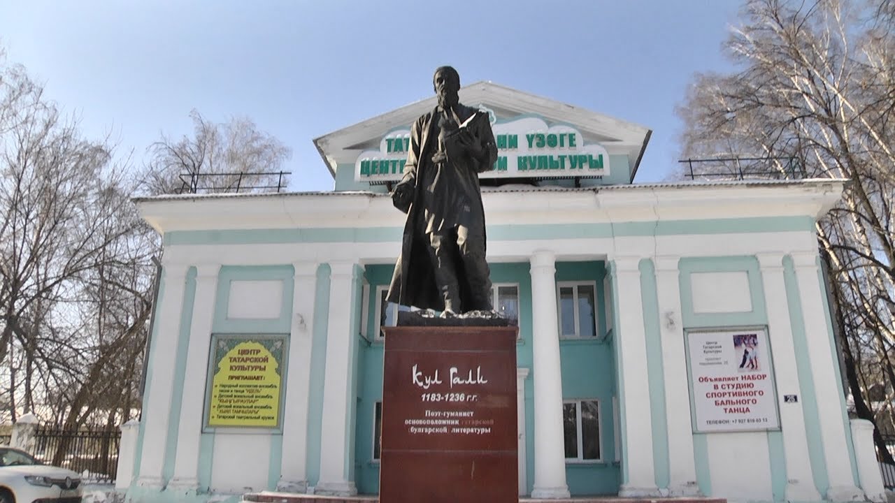 НАМ НЕЧЕГО ДЕЛИТЬ, НО ЕСТЬ ЧЕМ ПОДЕЛИТЬСЯ
