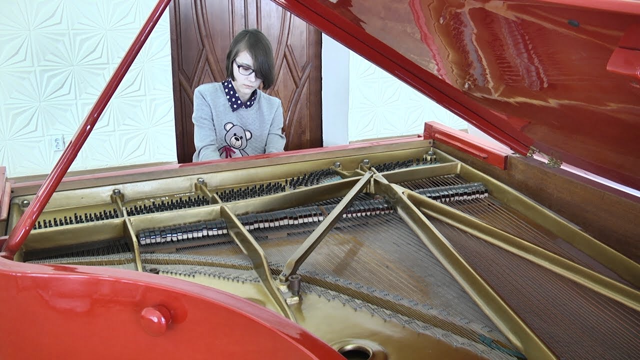 ОТ ЭТЮДОВ ДО ПЬЕС. КОНКУРС МОЛОДЫХ ПИАНИСТОВ