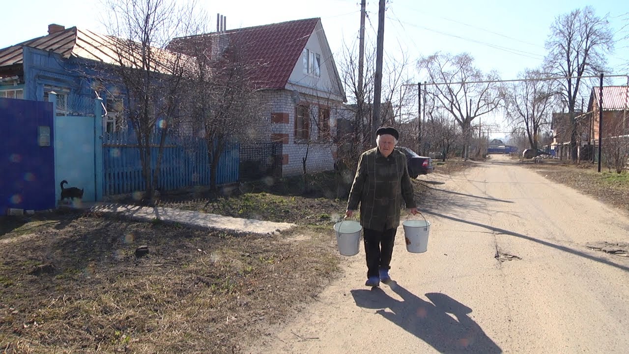 ЧИНОВНИКИ, НА СВЯЗЬ! В ПОСЁЛКЕ В ГОРОДЕ НЕ ХВАТАЕТ ВОДЫ