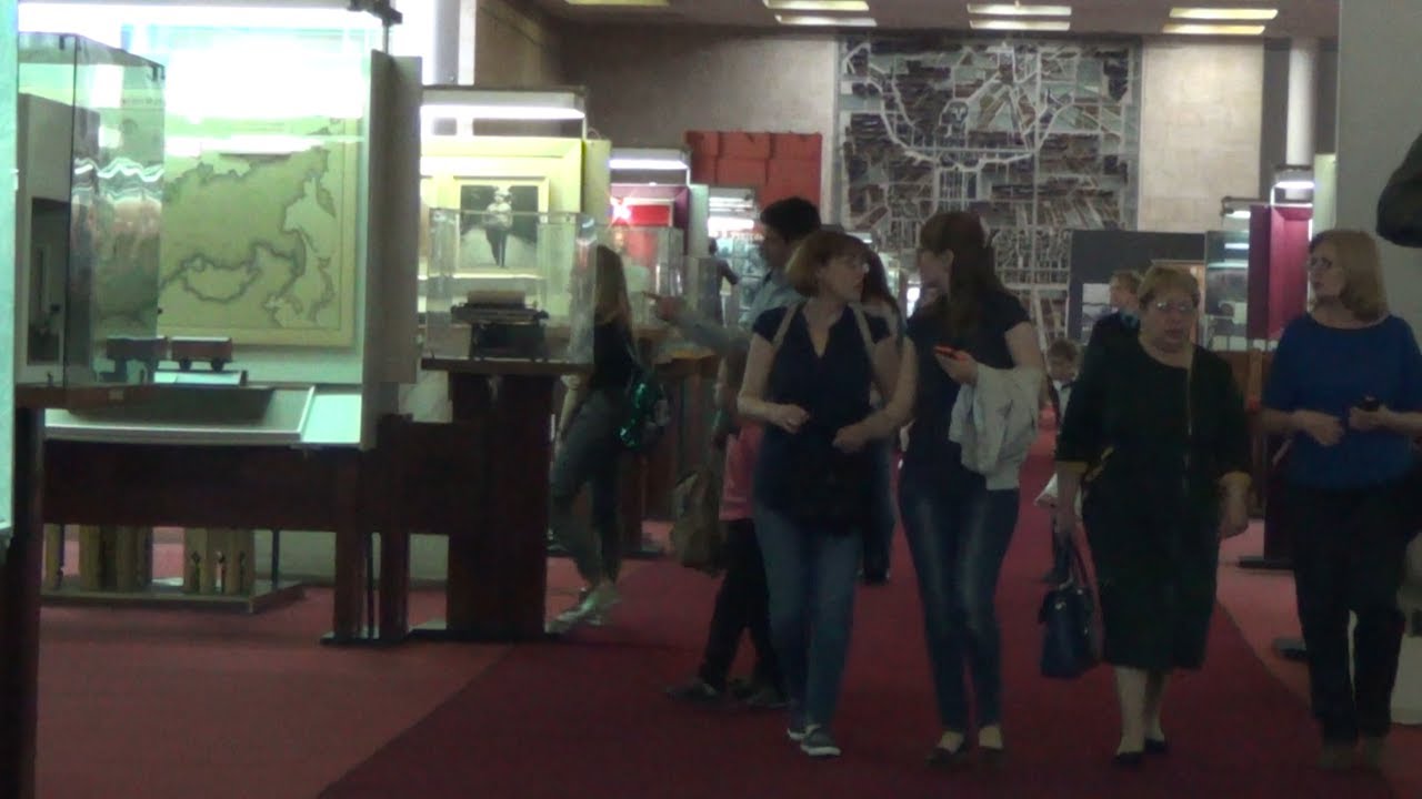 ШЕДЕВРЫ ЗАПАСНИКОВ И НОЧЬ В СССР