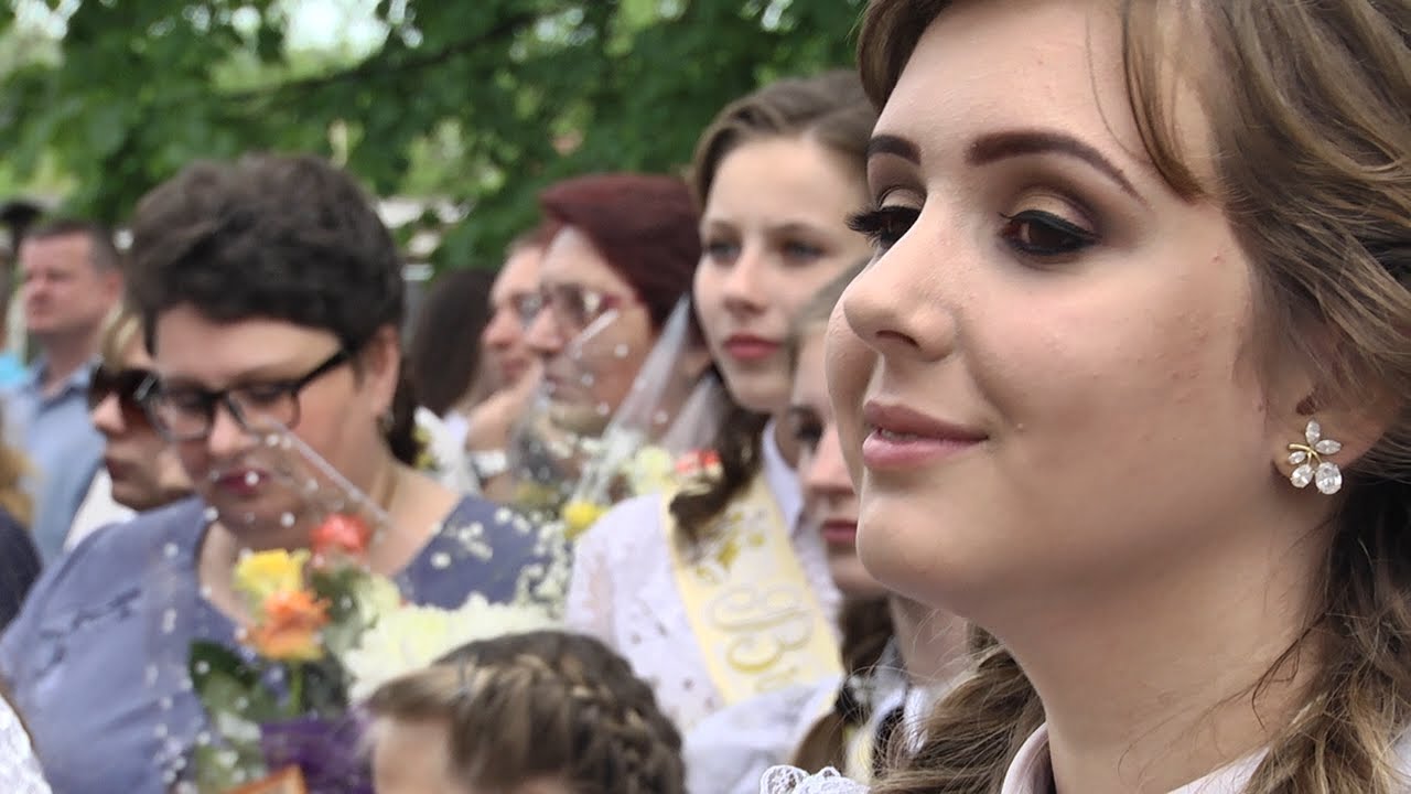 ЮРИЙ ВЯЗЕМСКИЙ: «ГЛАВНОЕ — ГОВОРИТЬ: Я — УМНИЦА!»