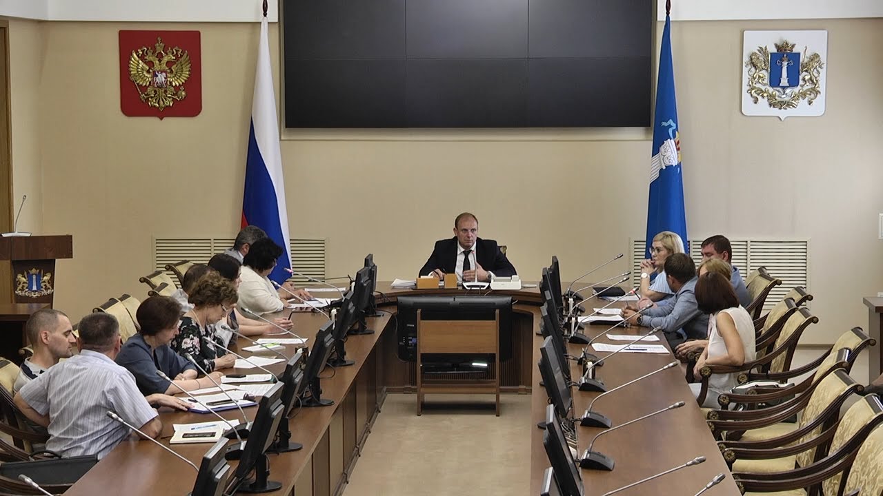РОСПОТРЕБНАДЗОР: ДЕТЕЙ ЗАРАЗИЛИ СОТРУДНИКИ ПИЩЕБЛОКА