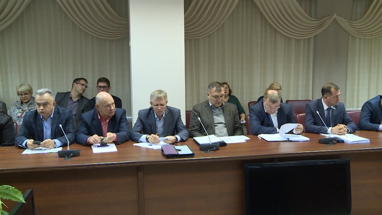 ДВА МИЛЛИАРДА НА ЗДРАВООХРАНЕНИЕ. ЗАКСОБРАНИЕ О БЮДЖЕТЕ