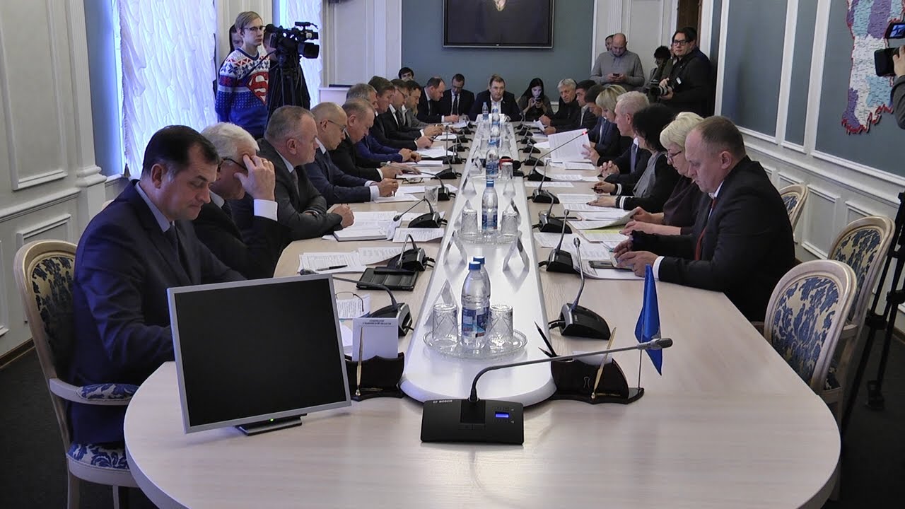 РУБЛЬ К РУБЛЮ. ОТ ТРЁХ МИЛЛИАРДОВ ДО ОДИННАДЦАТИ