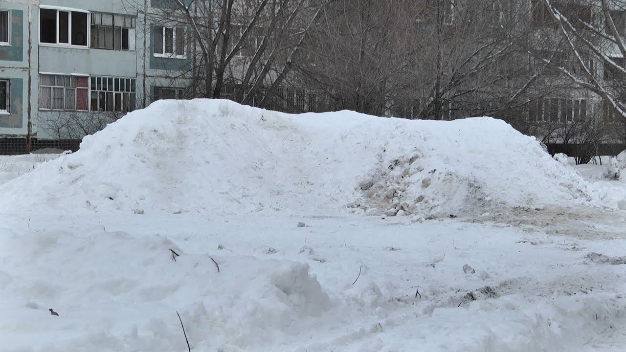 ИЗЪЯЛИ ГОРЫ БЕЛОГО. ПО СЛЕДАМ УБОРКИ СНЕГА