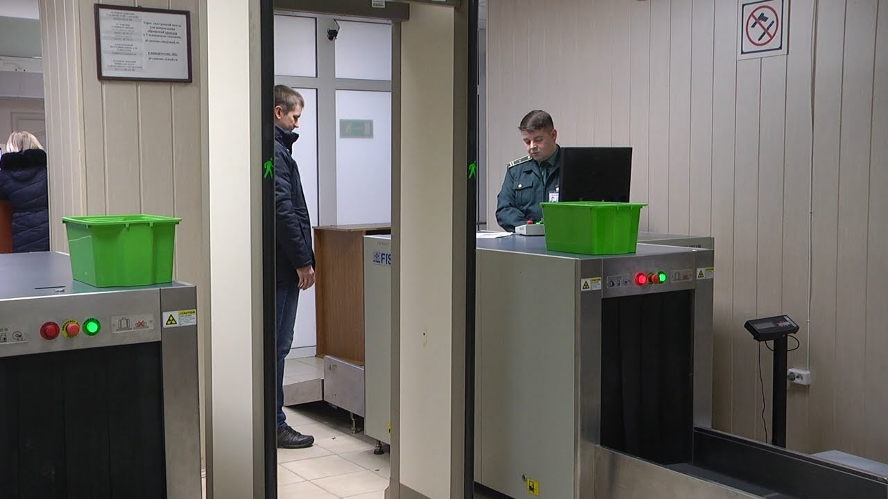 ТАМОЖНЯ НАПОМИНАЕТ ПРАВИЛА ВЫВОЗА-ВВОЗА БАГАЖА