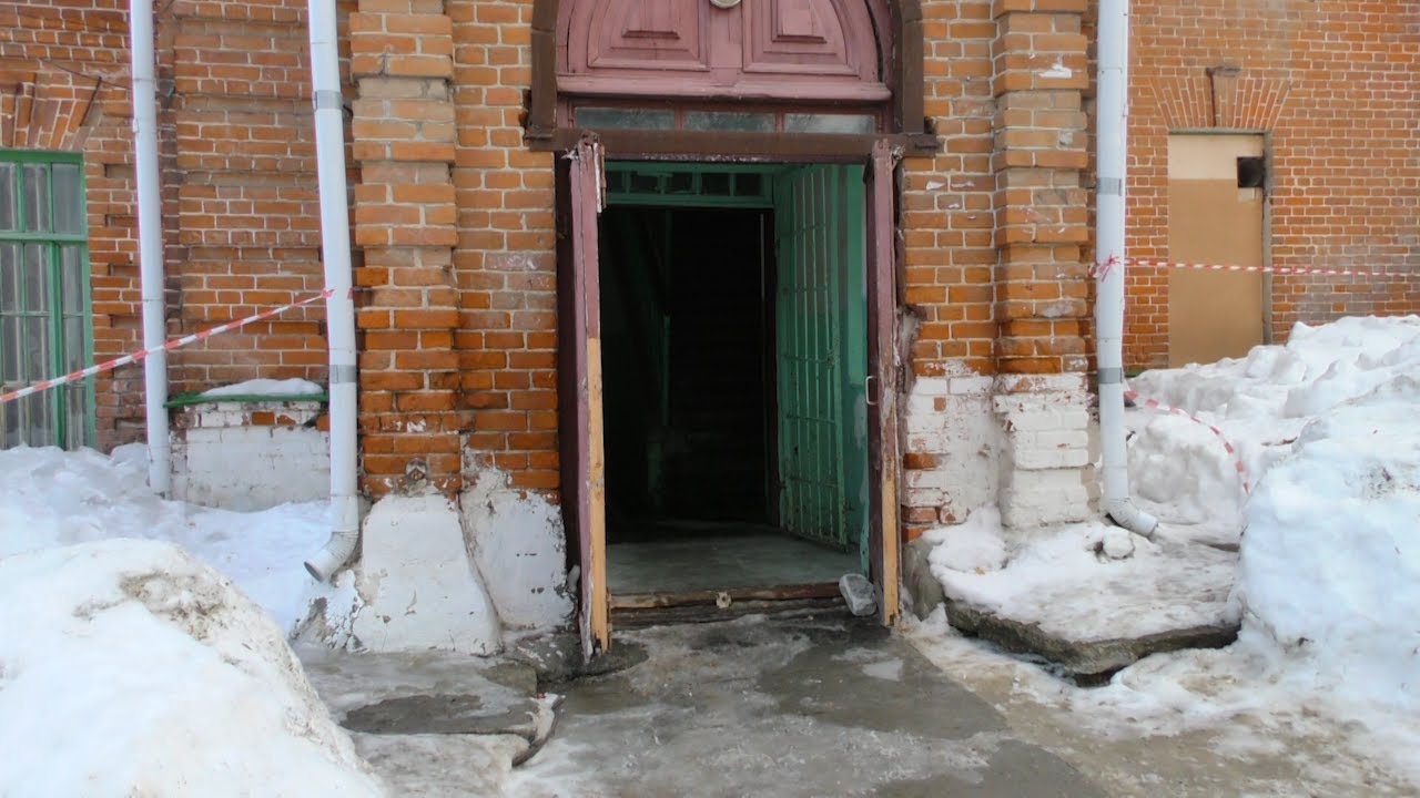 Два корпуса психиатрической больницы закрыты из-за аварии. Что дальше?