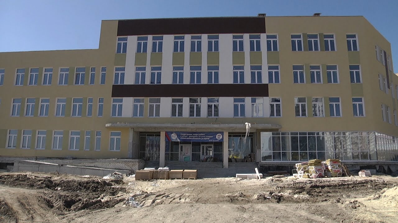 В микрорайоне «Репино» достраивается общеобразовательный лицей