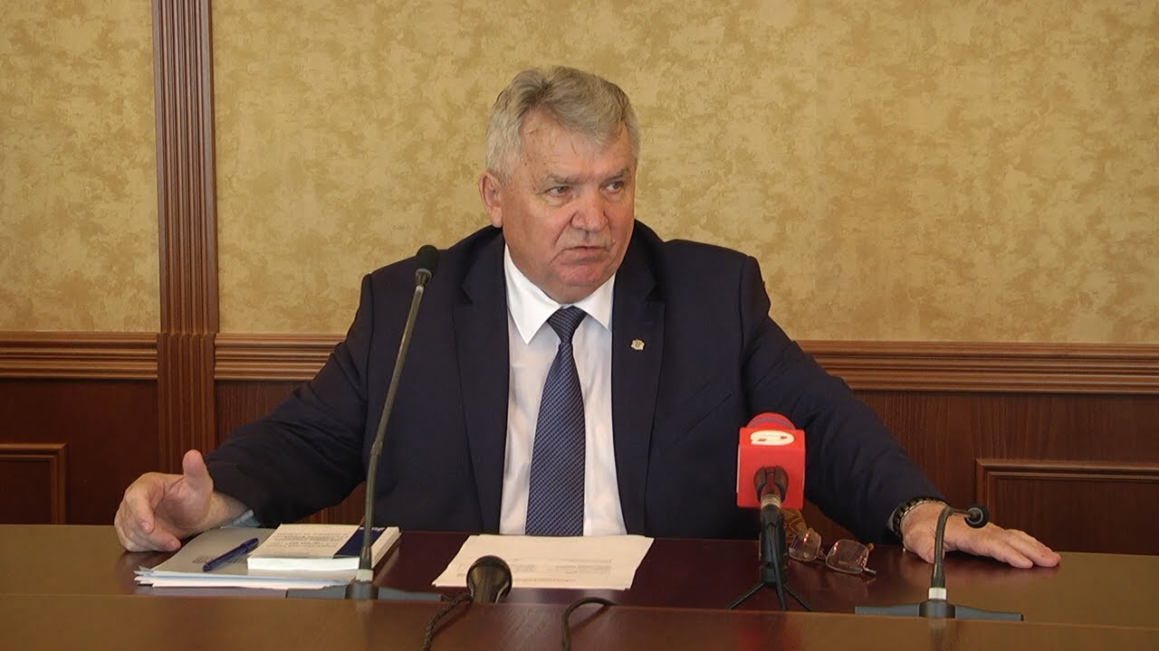 Сергей Панчин отчитался перед депутатами и народом