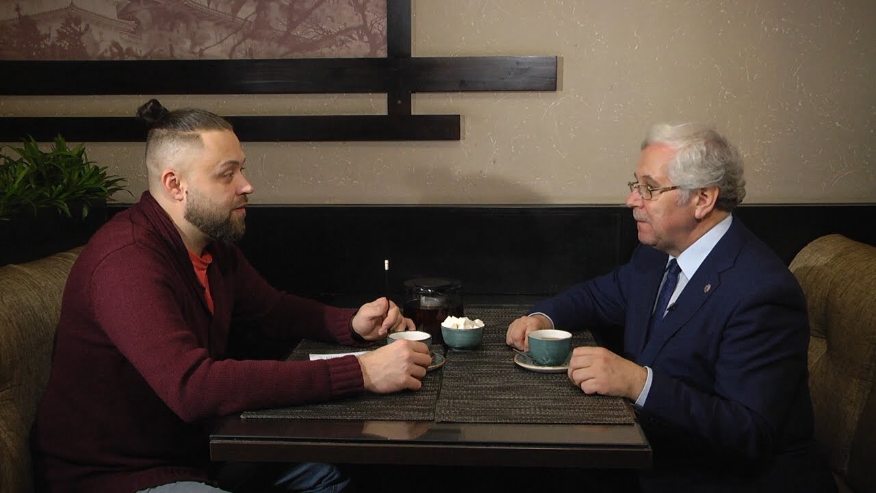 Работа. Александр Рязанов: Социальная сеть позапрошлого века