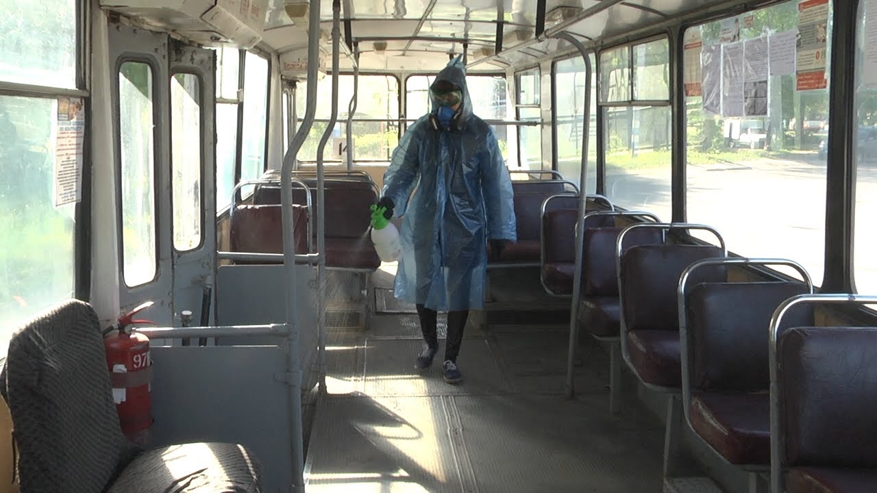 Работают дезинфекторы