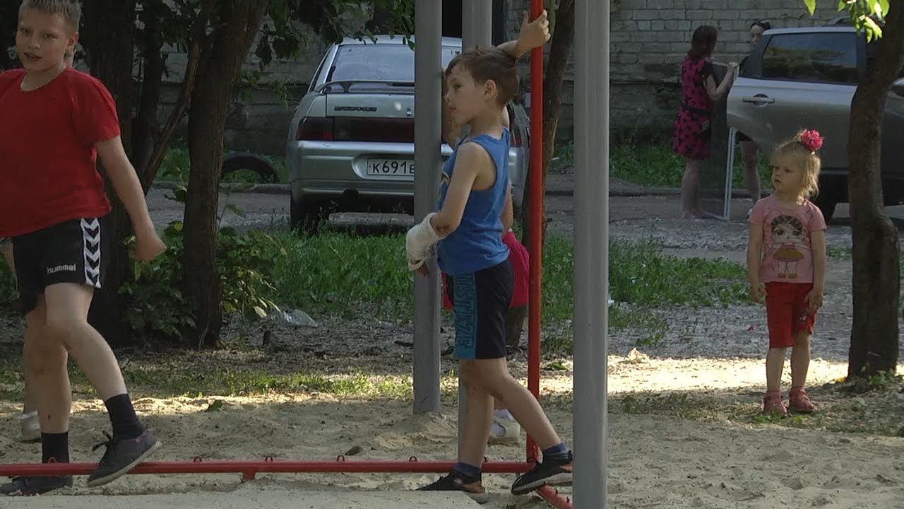 Небезопасные спортивные площадки