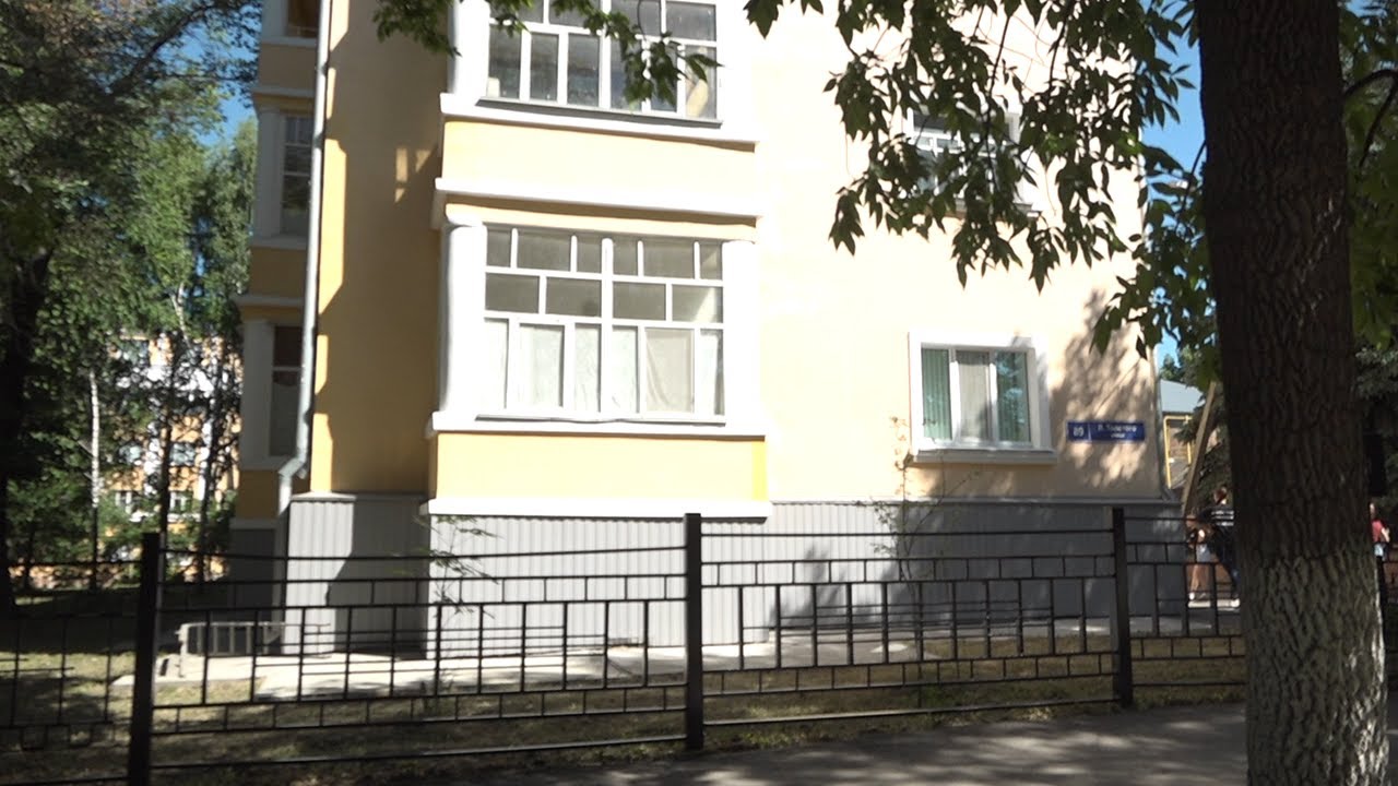 Сергей Степашин в Ульяновске. До 2024 года из аварийного жилья переселят свыше двух тысяч жителей