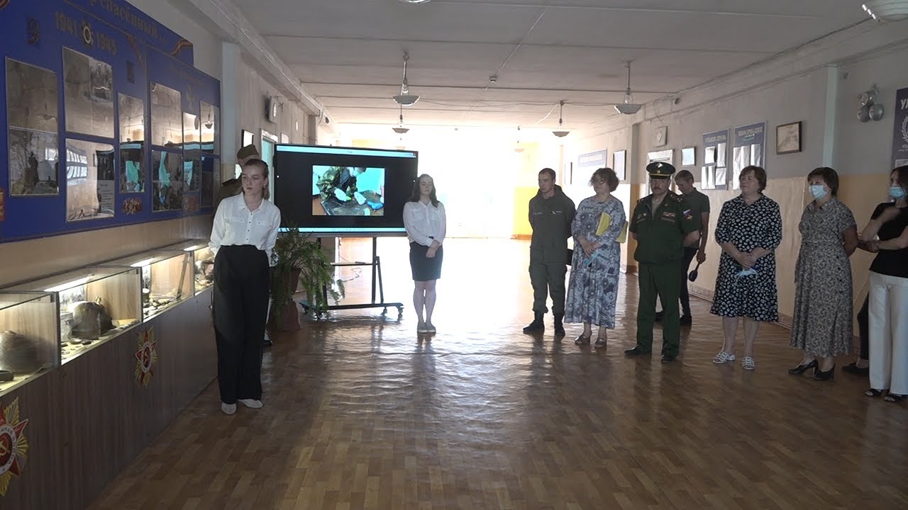 История в школе и гараже. От ложки до пробитой каски: в школе №70 открылся музей событий 41-45 годов