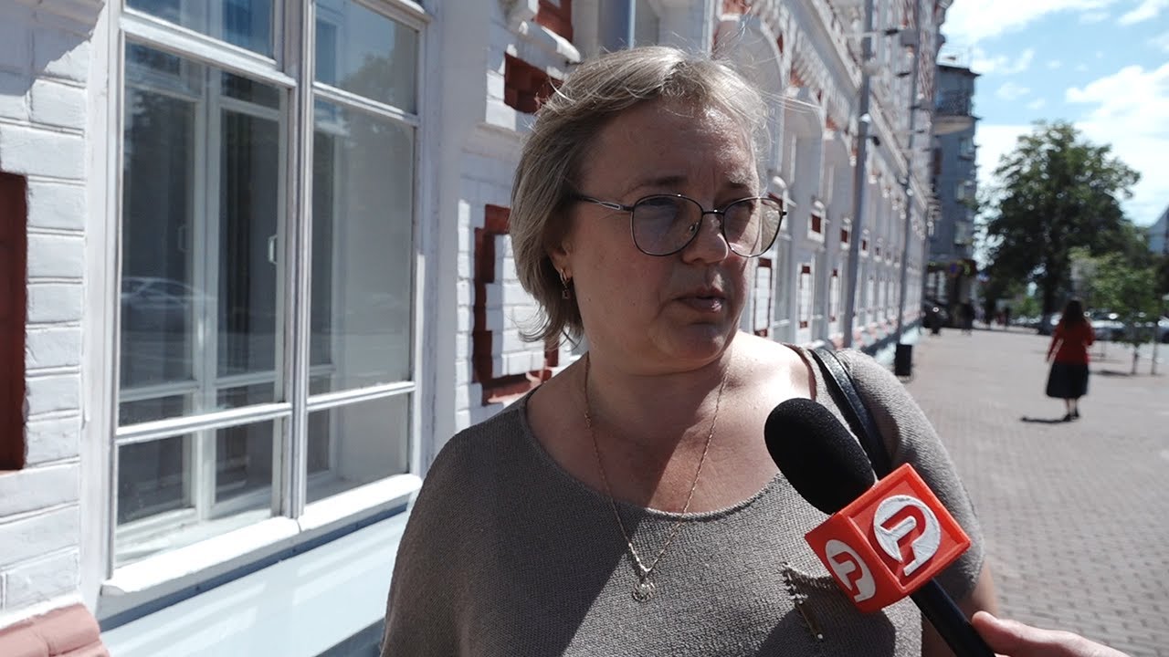 Глас народа: что думают ульяновцы о творцах-бесплатниках и обучении другим профессиям?