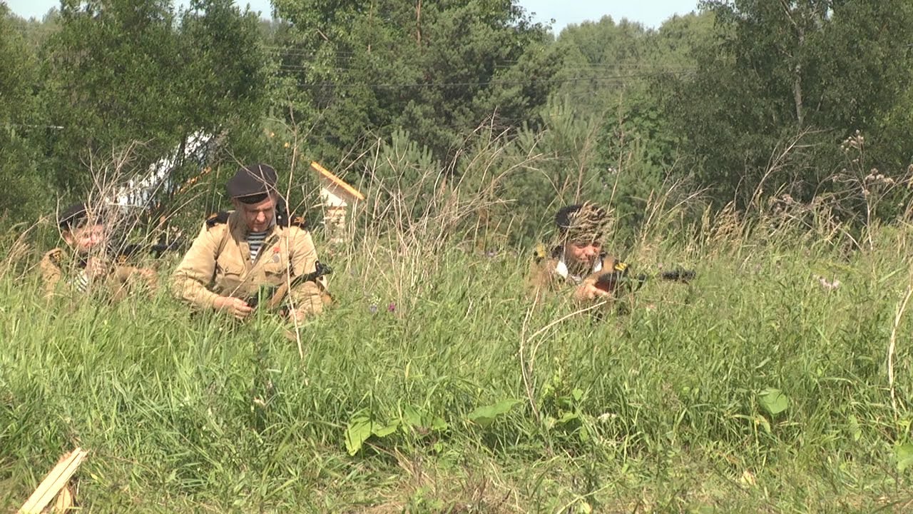 Голос «Живой истории». Это нужно живым, — в один голос заявляют бойцы-реконструкторы и зрители