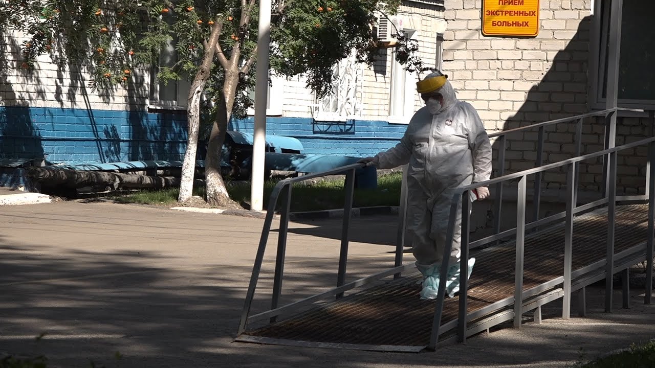 Через 21 день после второй вакцинации ковидом заболело менее 1% россиян. Новости из «красной зоны»!