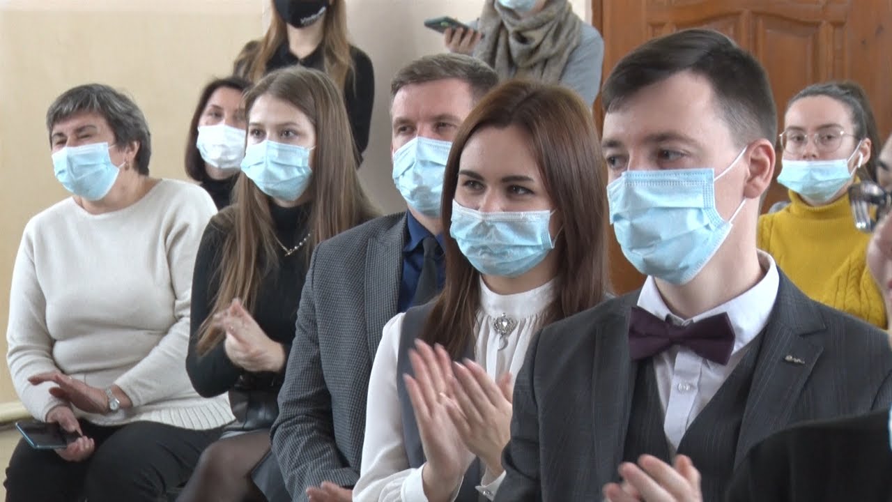 Успешные дебюты. Звонок на конкурс для молодых ульяновских педагогов прозвенел в 16-й раз