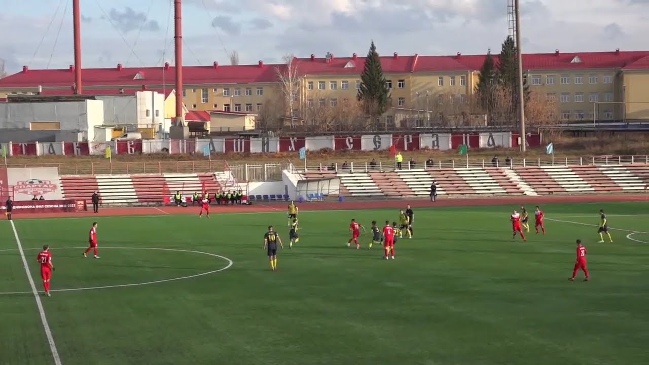 «Спартак» повержен. Ульяновские футболисты положили в свою копилку еще одну победу