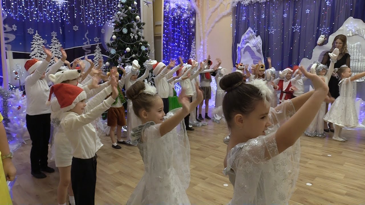 Праздник для малышей. Новогодние утренники в детсадах Ульяновска проходят с участием зрителей