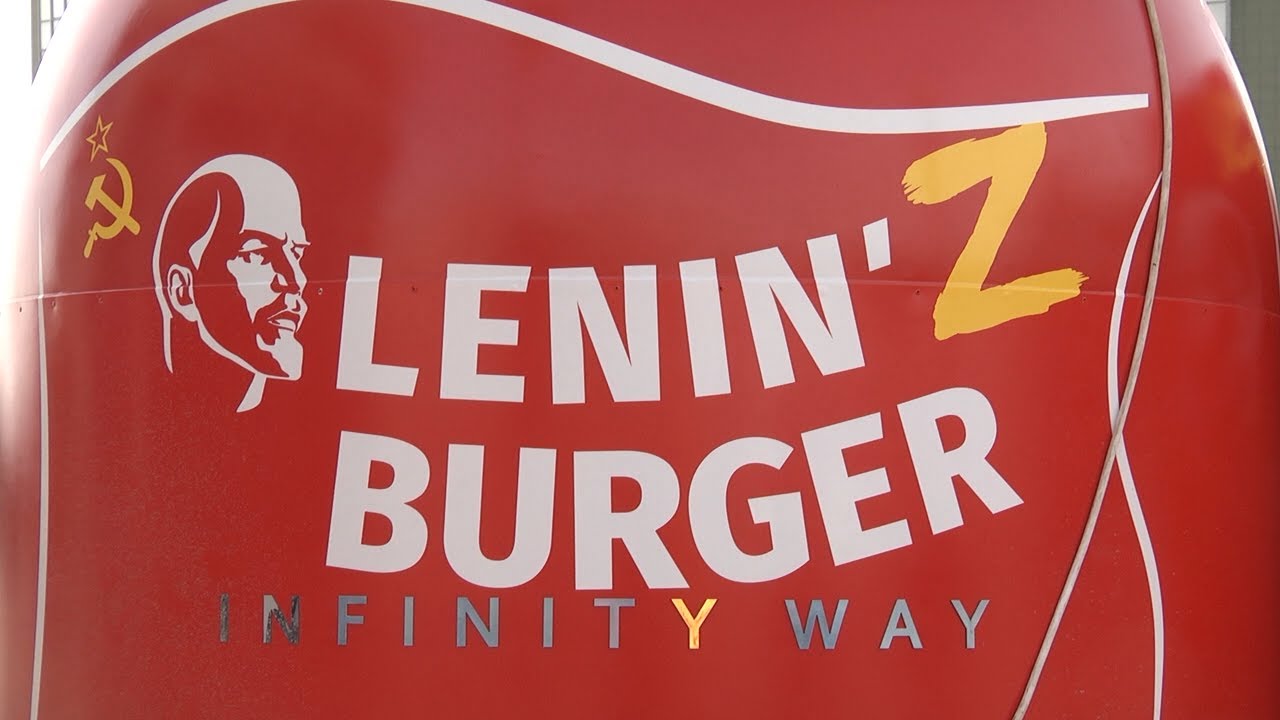 Ленинские бургеры. На смену закрытому в Ульяновске McDonald’s приехал фудтрак Lenin’Z Burger