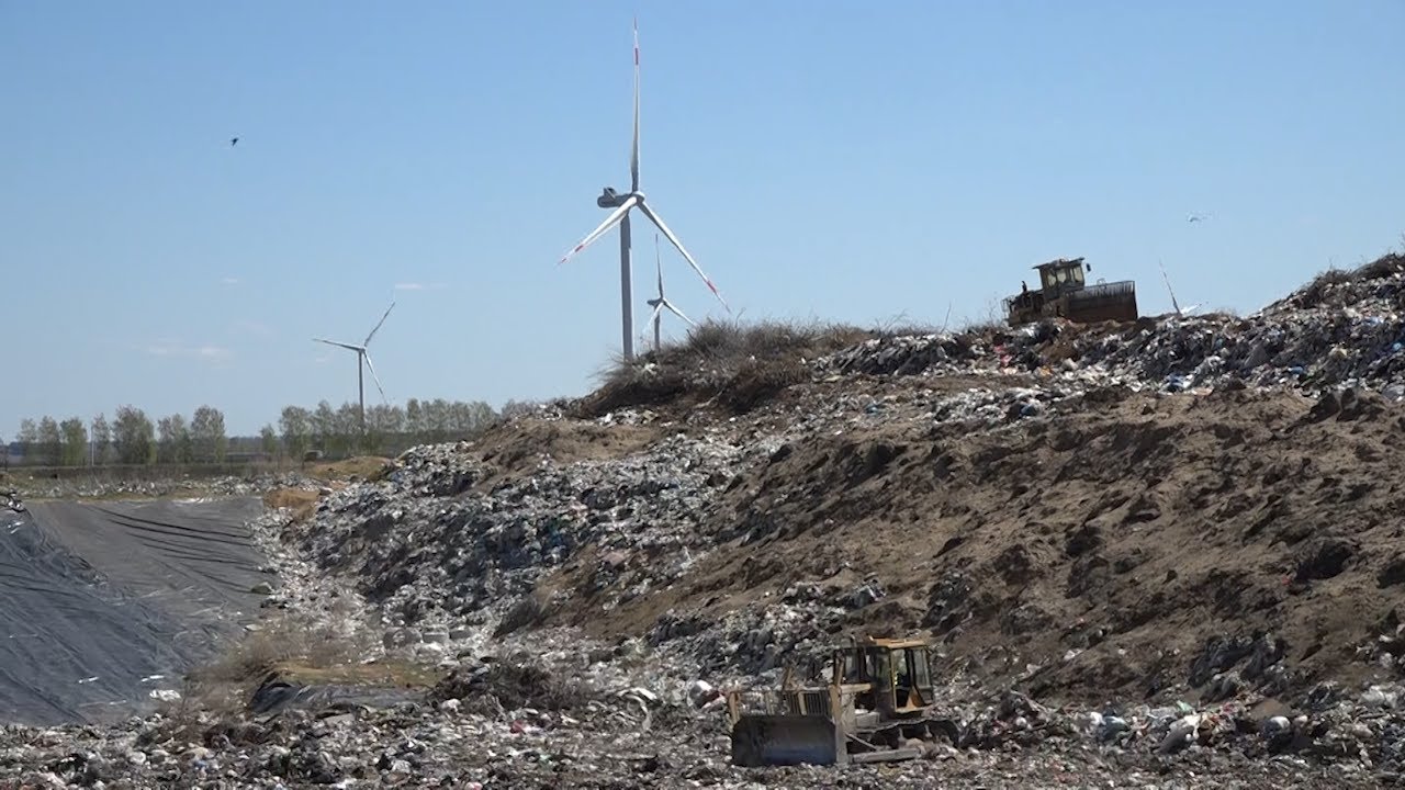 Закатать в асфальт! Решение мусорной проблемы в Ульяновской области