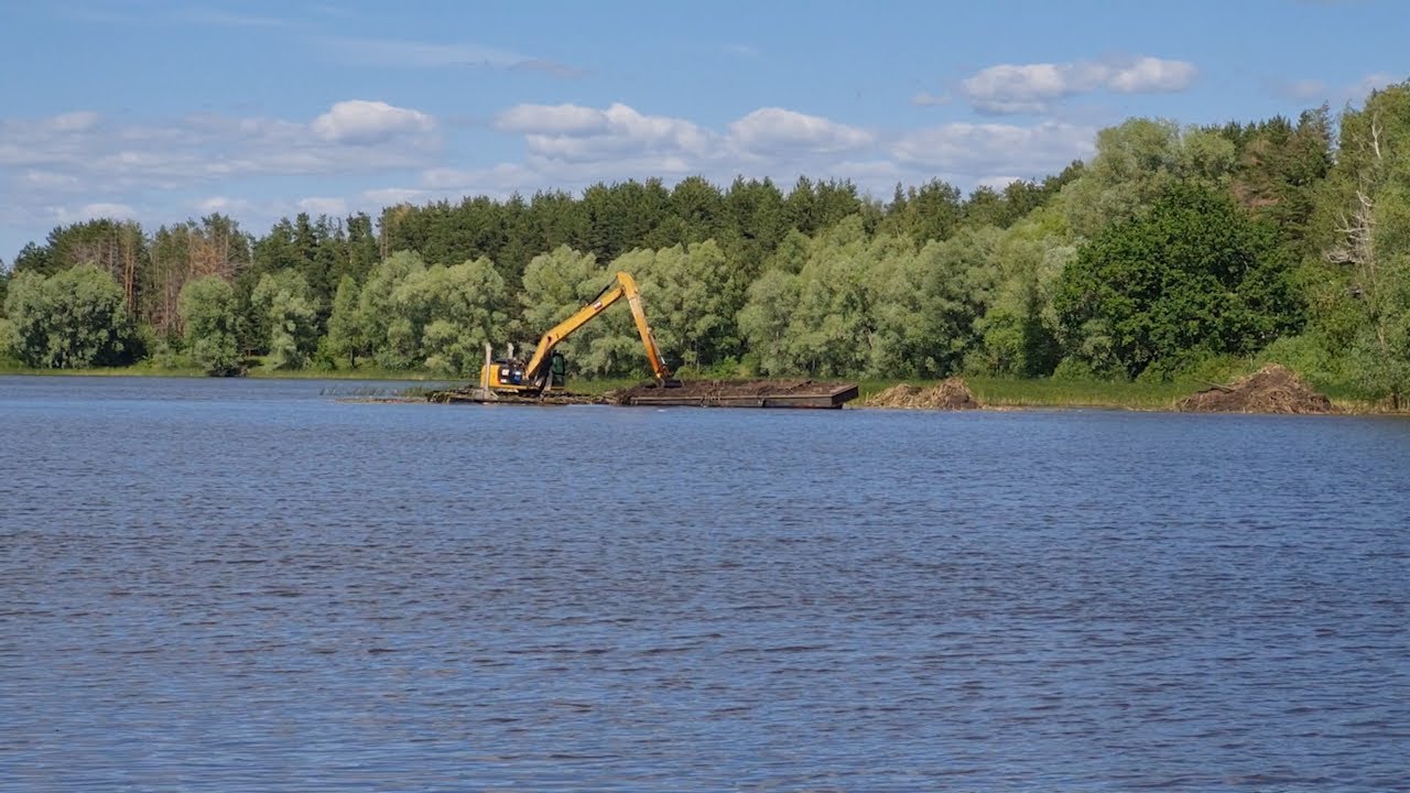Чистка стартовала. В Ульяновской области началась экологическая реабилитация Юрманского залива