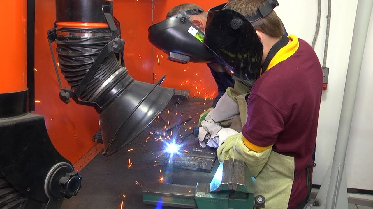 Кто получит «Билет в будущее»? В ульяновских колледжах учат правильно выбирать профессию