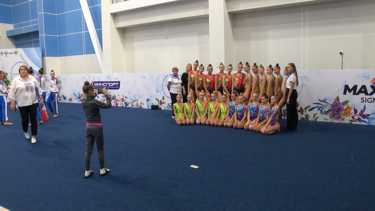 Юные грации: всероссийские соревнования по художественной гимнастике