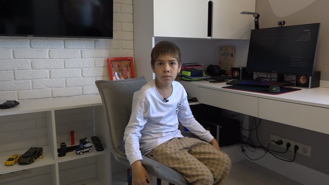 Героический Захар. Десятилетний мальчик спас от пожара дом и кота