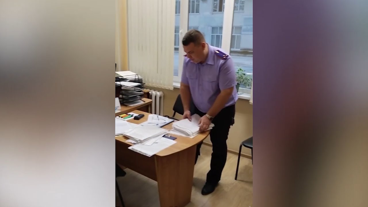 Экзамен на честность. Декана УИ ГА подозревают во взяточничестве