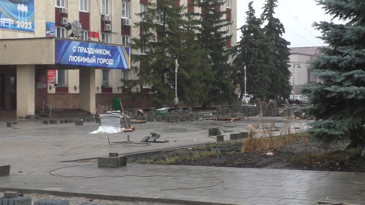Объект не сдан. В Димитровграде затягивается реконструкция главной городской площади