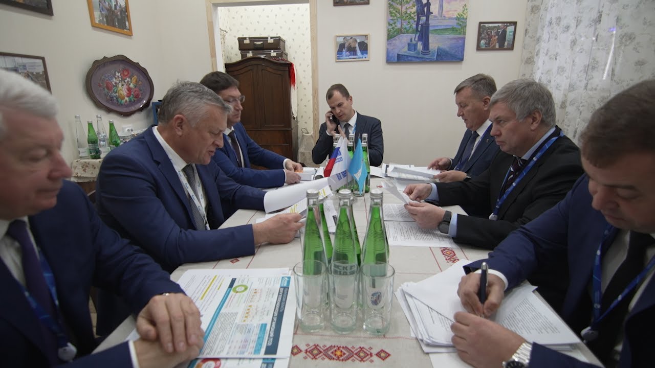 На газовом форуме ульяновская делегация обсудила ускорение темпов газификации региона
