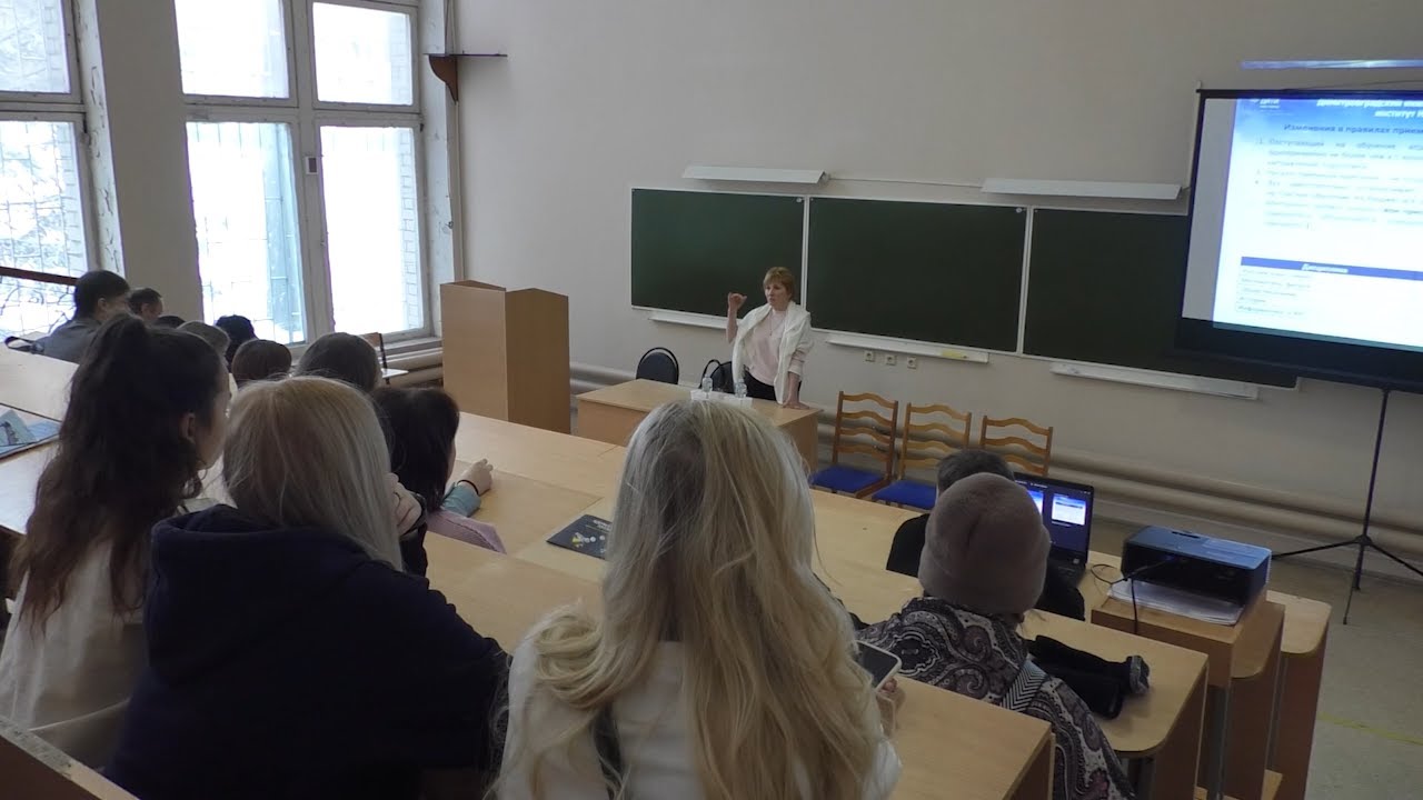 Димитровградский инженерно-технологический институт открыл двери для старшеклассников