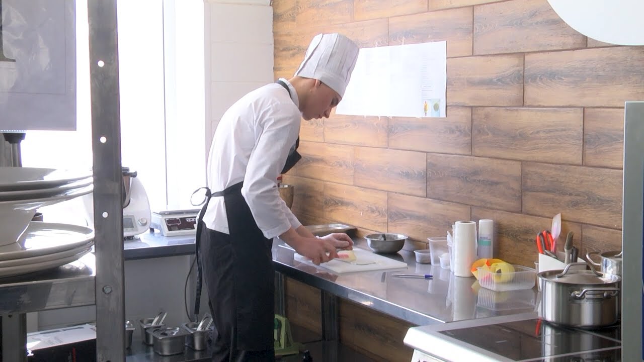 Именно так становятся профессионалами