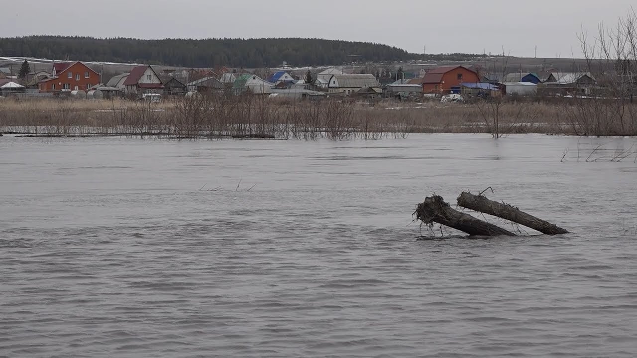 Паводок под надзором, даже с воздуха