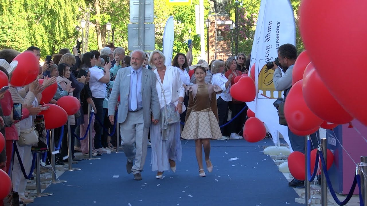 Звёзды, фильмы, фестиваль — «От всей души» снова