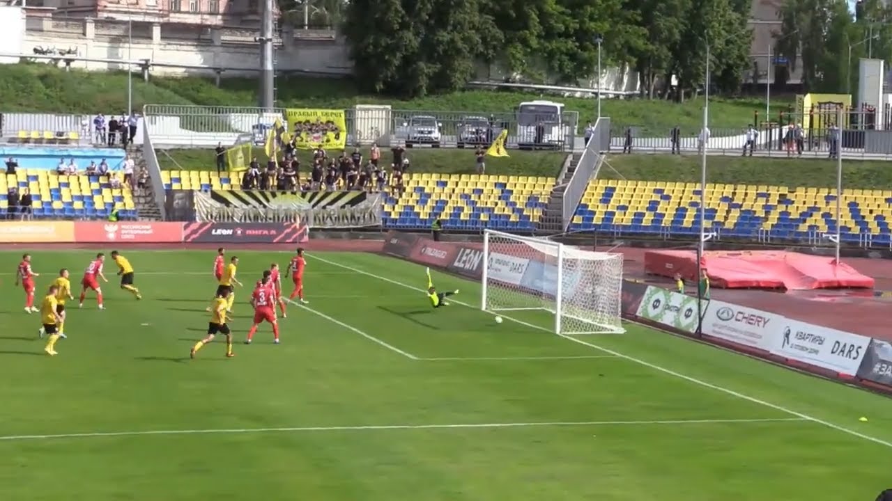 «Волга» завершила сезон победой